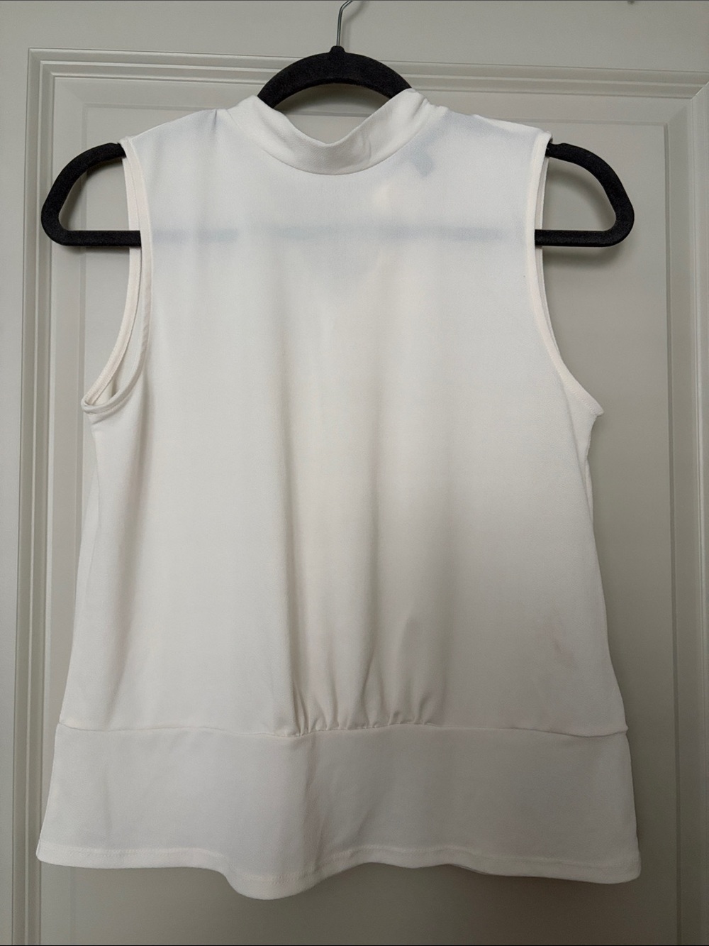 Banana Republic White Sleeveless Mock Neck Top